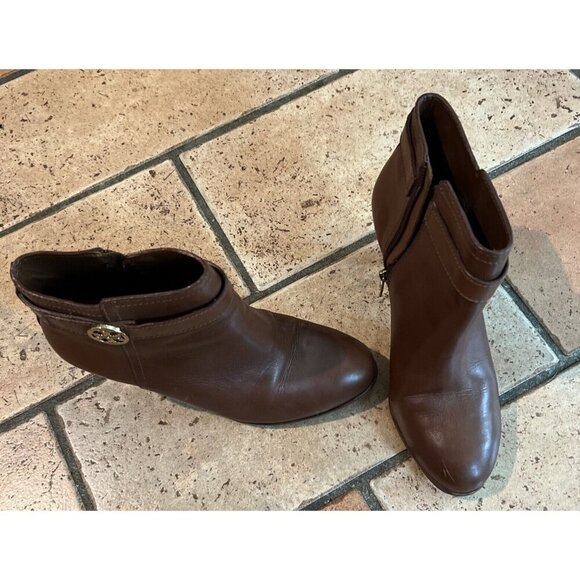 TORY BURCH Bristol Chestnut Smooth Leather Equestrian Calf Ankle Booties Sz 8M - Picture 2 of 9